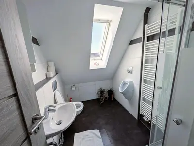 Ein Badezimmer in der Unterkunft AK-Monteurzimmer