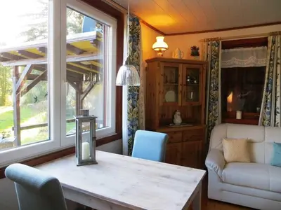 Ein Sitzbereich in der Unterkunft Haus im Grünen