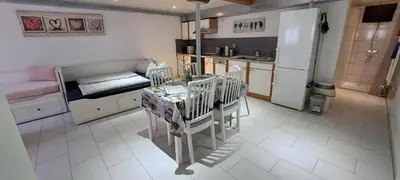 Küche/Küchenzeile in der Unterkunft Ferienwohnung/Monteurzimmer auf dem Bauernhof