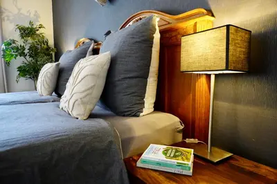 Ein Sitzbereich in der Unterkunft Ferienwohnung Korbmacher - Auszeit in der Pfalz