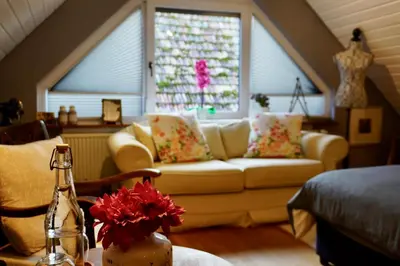 Ein Sitzbereich in der Unterkunft Ferienhaus Winzer - Wandern und Genuss in der Pfalz
