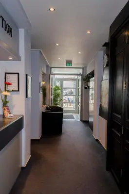 Lobby/Rezeption in der Unterkunft Hotel Mainzer Hof