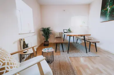 Ein Sitzbereich in der Unterkunft Landhotel Sonnenhof