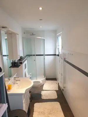 Ein Badezimmer in der Unterkunft Wohnung, Zimmer in Frankfurt Flughafen zu vermieten