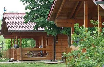 Ein Garten an der Unterkunft Ferienhof Pfeiffer