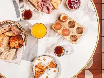 Essen im Hotel oder in der Nähe