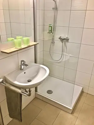 Ein Badezimmer in der Unterkunft Ferienwohnung Asal