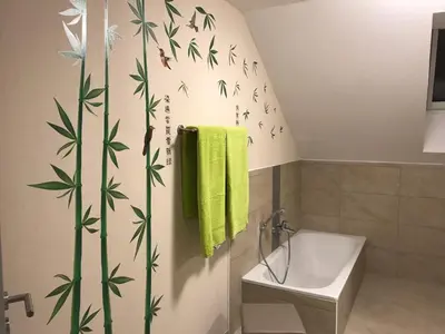 Ein Badezimmer in der Unterkunft Ferienwohnung im Wonnegau Portugieser-Suite