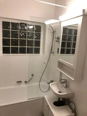 Ein Badezimmer in der Unterkunft Monteurwohnung im Zentrum