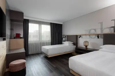 Ein Bett oder Betten in einem Zimmer der Unterkunft Frankfurt Airport Marriott Hotel