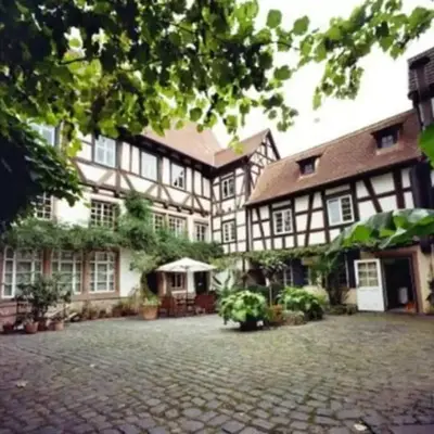 Historischer Adelshof am Marktplatz