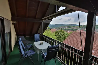 Ein Balkon oder eine Terrasse in der Unterkunft Ferienwohnung Mömlingtal