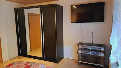 TV/Unterhaltungsangebot in der Unterkunft Ferienwohnung Jasmin in Schönau bei Heidelberg Fewo 1 mit Terrasse