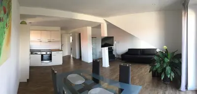 Küche/Küchenzeile in der Unterkunft Ferienwohnung Südpfalz mit Balkon & Weinbergblick - Valley SÜW