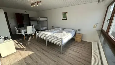 Ein Bett oder Betten in einem Zimmer der Unterkunft Hotel Ditzingen