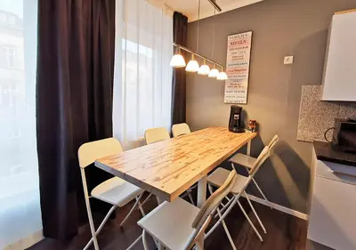 Küche/Küchenzeile in der Unterkunft CF13 30m2 Central with Terrace AC and Netflix