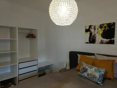 Ein Bett oder Betten in einem Zimmer der Unterkunft Strietpartment - 2 Schlafzimmer, viel Raum und Ruhe