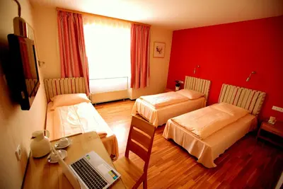Ein Bett oder Betten in einem Zimmer der Unterkunft Airport Hotel Walldorf