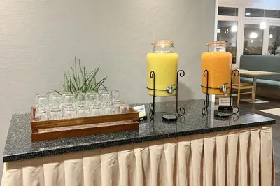Getränke in der Unterkunft Garner Hotel Mainz by IHG
