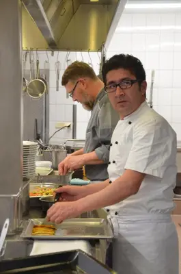 Gäste, die in der Unterkunft Castell Hotel & Restaurant übernachten