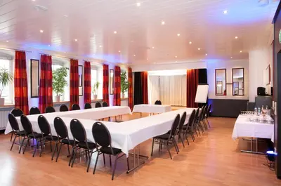 Der Geschäftsbereich oder Konferenzraum in der Unterkunft Hotel Sonne