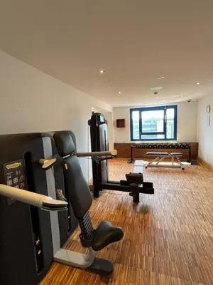 Das Fitnesscenter und/oder die Fitnesseinrichtungen in der Unterkunft Holiday Inn Stuttgart by IHG