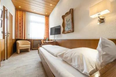 TV/Unterhaltungsangebot in der Unterkunft AAAA Hotelwelt KÜBLER