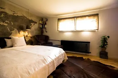 Ein Bett oder Betten in einem Zimmer der Unterkunft Little Beauty Souterrain Apartment Linkenheim