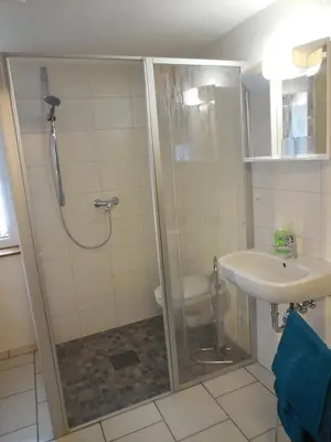 Ein Badezimmer in der Unterkunft Ferienzimmer Gersprenztal