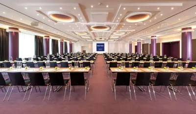 Der Geschäftsbereich oder Konferenzraum in der Unterkunft Dorint Kongresshotel Mannheim