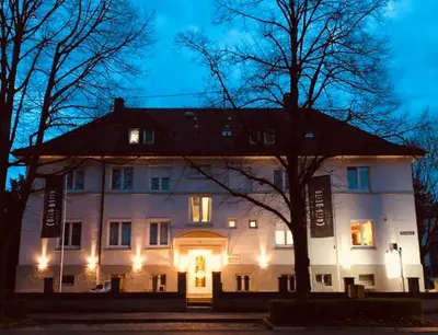 Das Gebäude in dem sich das Hotel befindet