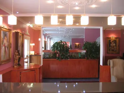 Lobby/Rezeption in der Unterkunft Hotel ATLANTA Darmstadt
