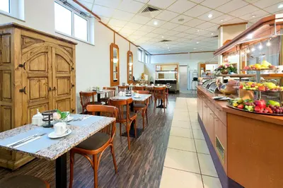 Essen im Hotel oder in der Nähe