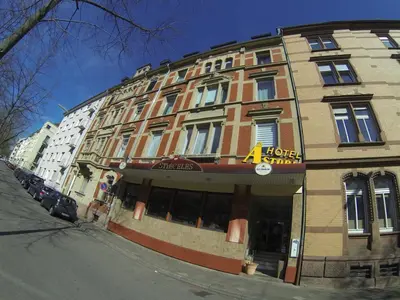Das Gebäude in dem sich das Hotel befindet