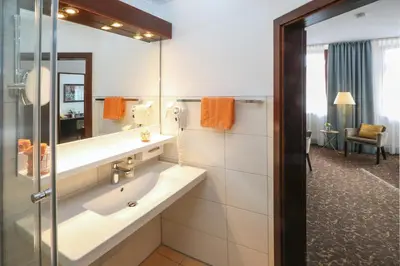 Ein Badezimmer in der Unterkunft City-Hotel Aschaffenburg