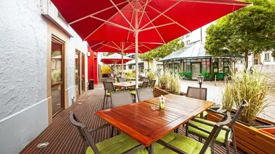 Ein Restaurant oder anderes Speiselokal in der Unterkunft Hotel Scharfes Eck