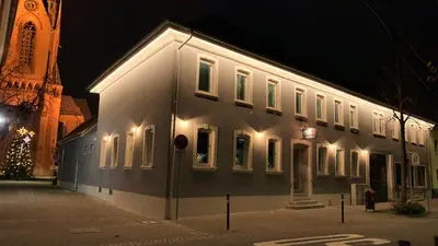 Das Gebäude in dem sich das Hotel befindet