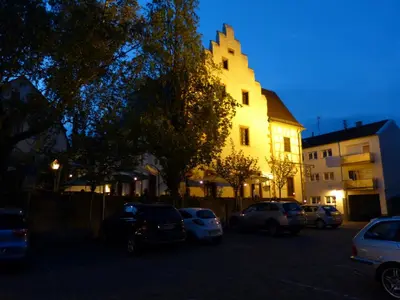 Das Gebäude in dem sich die Pension befindet
