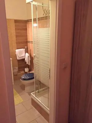 Ein Badezimmer in der Unterkunft Hotel Restaurant Alexandros