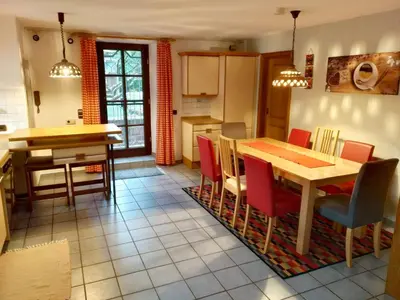 Küche/Küchenzeile in der Unterkunft Ferienhaus Marré - mit Grill, Feuerstelle und Gartensauna