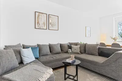 Ein Sitzbereich in der Unterkunft - NEU - Große & gemütliche 3 Zimmer Wohnung