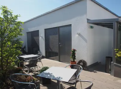 Ein Patio oder anderer Außenbereich in der Unterkunft Gästehaus Bauer - Schlafen auf dem Weingut