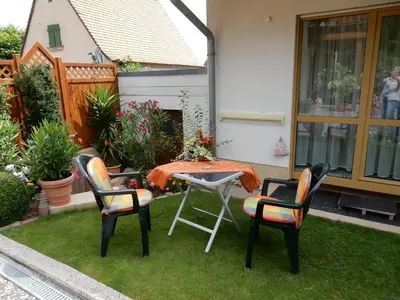 Ein Garten an der Unterkunft Haus am Fürstenweg