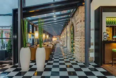 Ein Restaurant oder anderes Speiselokal in der Unterkunft nestor Hotel Stuttgart-Ludwigsburg