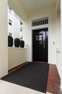 Eine Fassade oder ein Eingang zu Die Villa