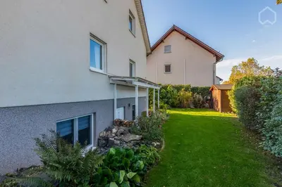 Ein Garten an der Unterkunft Melibokusblick
