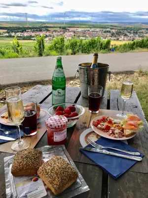 Essen in der Ferienwohnung oder in der Nähe