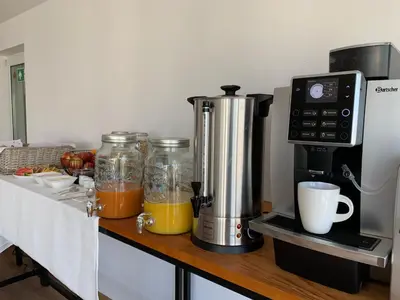 Küche/Küchenzeile in der Unterkunft HGH - Hotel Garni Helbig