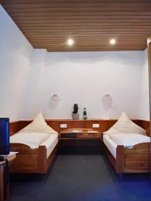 Ein Bett oder Betten in einem Zimmer der Unterkunft Hotel Burg Breuberg