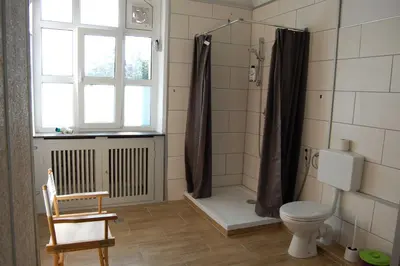 Ein Badezimmer in der Unterkunft Oberzent-Hostelstyle nur für aktive Touristen